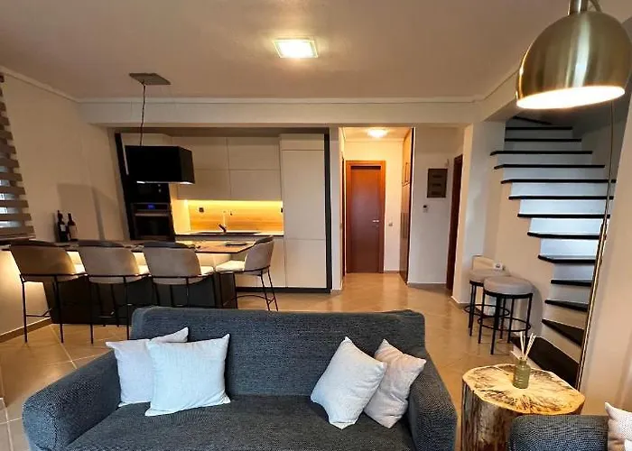 Sunset וילה Elani